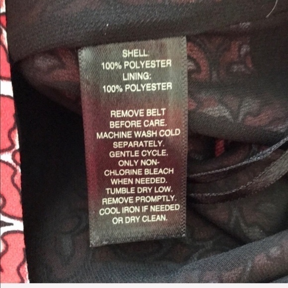 WHBM Red Labyrinth Print Chemise Dress Aztec Medium Tie Waist Cocktail Wedding - Picture 8 of 8